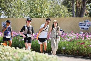 BIB: 
                            <button type="button" onclick="openModal(27797442)" class="btn btn-primary btn-sm float-right btn-popup" data-toggle="modal" data-target=".modal-high-quality">
                        <i class="fas fa-shopping-cart"></i> Add to Cart
                    </button>
                                            <button type="button" onclick="isThisMe(27797442, true)" class="btn btn-success btn-sm float-right btn-popup btn-isme hidden" data-toggle="tooltip" data-placement="bottom" title="นี่คือรูปของคุณใช่ไหม คลิกที่นี่เพื่อเอาเข้าอัลบั้ม">
                        <i class="fas fa-plus"></i> Add to album
                    </button>
                    <button type="button" onclick="isThisMe(27797442, false)" class="btn btn-warning btn-sm float-right btn-popup btn-isnotme hidden">
                        <i class="fas fa-ban"></i> Remove from album
                    </button>